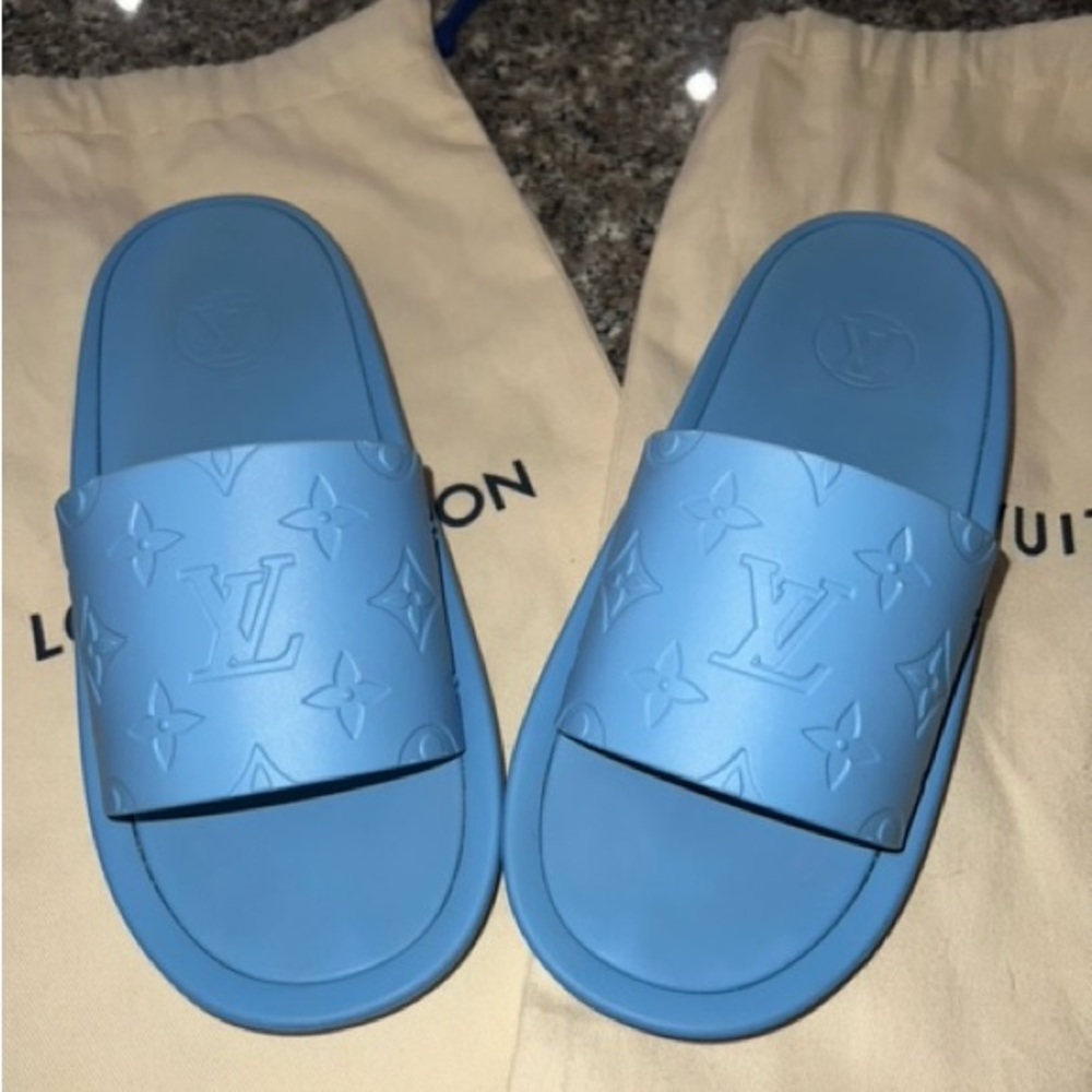 Authentic Louis Vuitton Monogram Sunbath Flat Mule- size 38